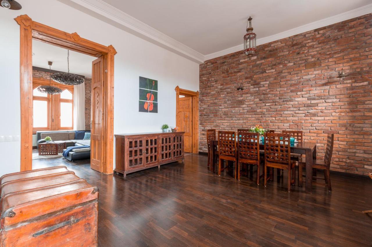 בודפשט Supercentral Spacious Apartment מראה חיצוני תמונה